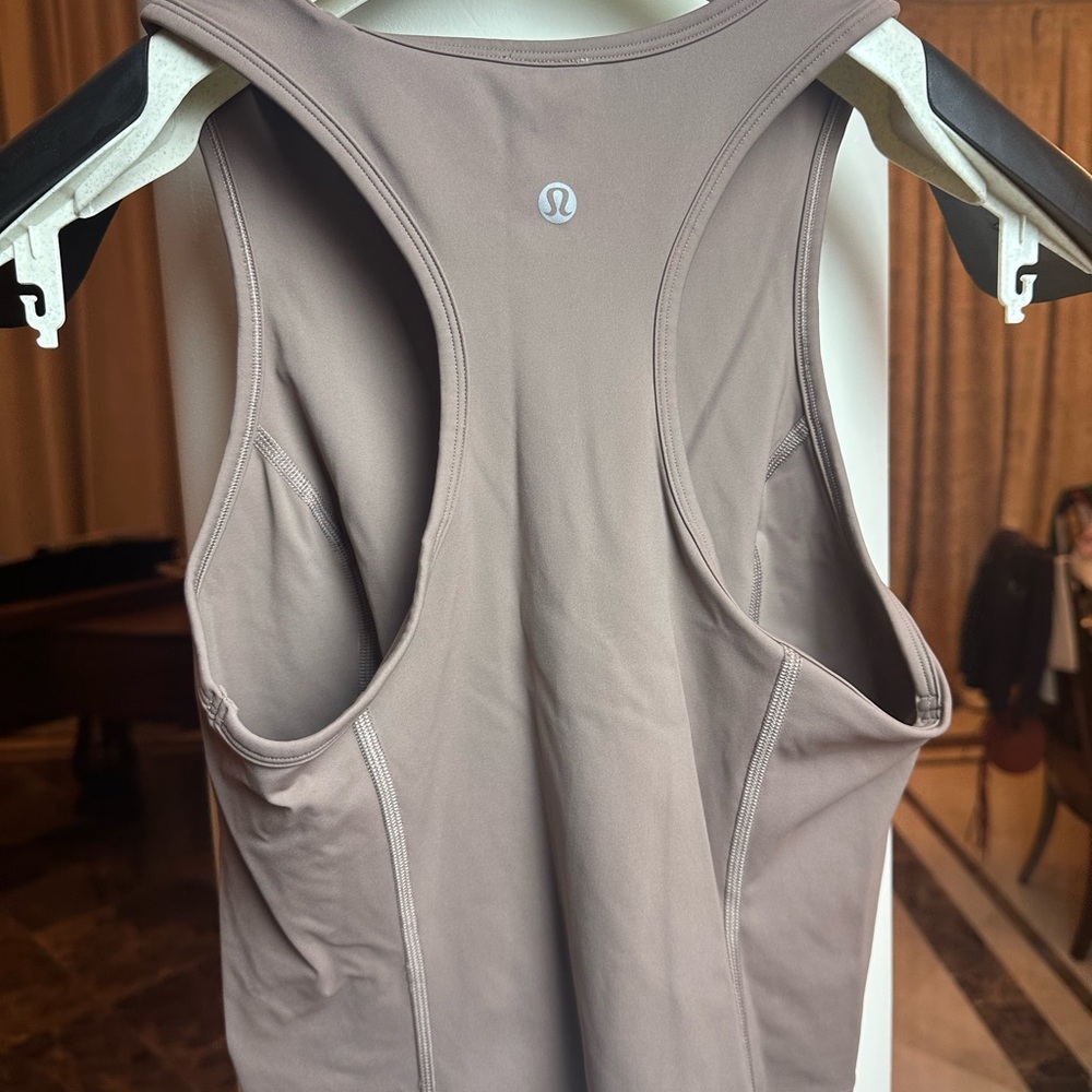 Lululemon Athletica Gray Tank Top - Picture 3 of 4